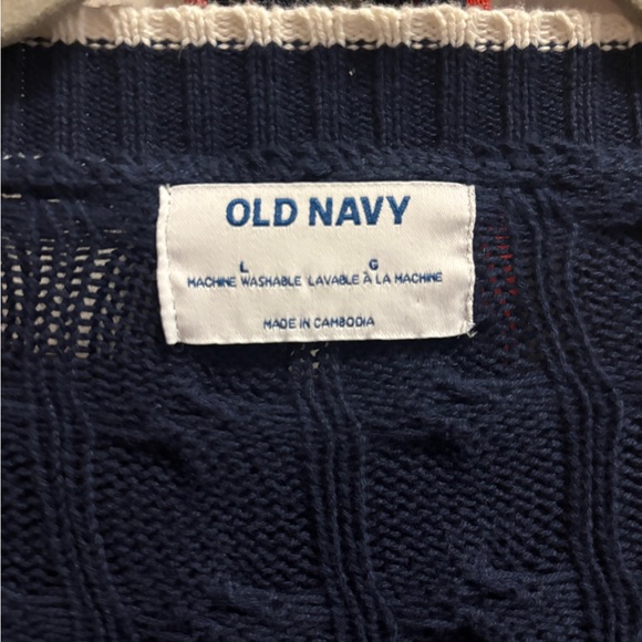 Oversized Slouchy Cable-Knit Cardigan Sweater - Picture 3 of 5